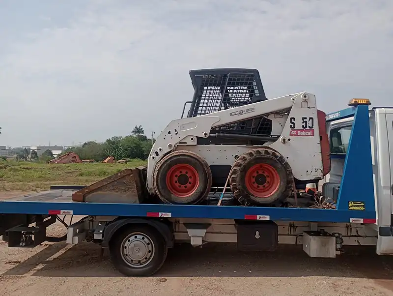 Minicarregadeira (Skid steer) 2010 Sorocaba - SP | Sobratema Shopping