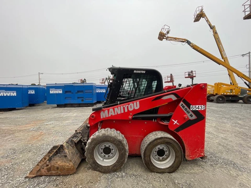 Minicarregadeira (Skid steer) 2022 Cotia - SP | Sobratema Shopping