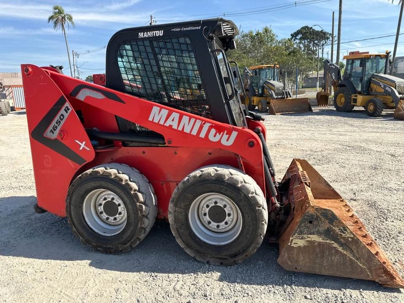 Minicarregadeira (Skid steer) 2022 Cotia - SP | Sobratema Shopping