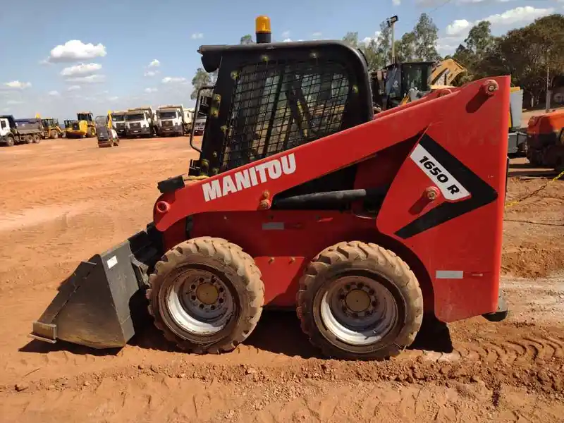 Minicarregadeira (Skid steer) 2021 Rondonopolis - MT | Sobratema Shopping