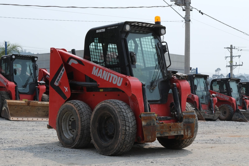 Minicarregadeira (Skid steer) 2022 Cotia - SP | Sobratema Shopping