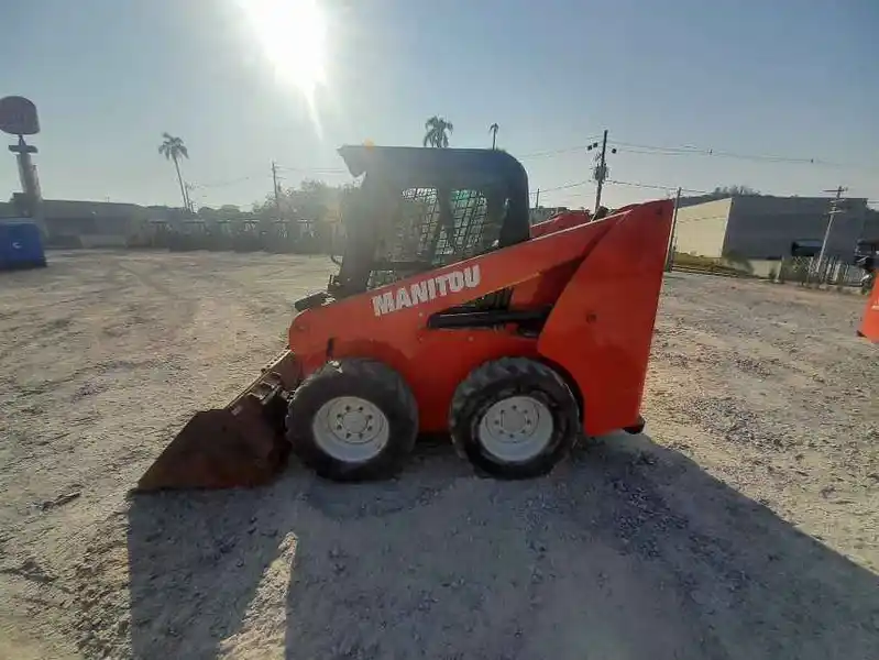 Minicarregadeira (Skid steer) 2022 Cotia - SP | Sobratema Shopping