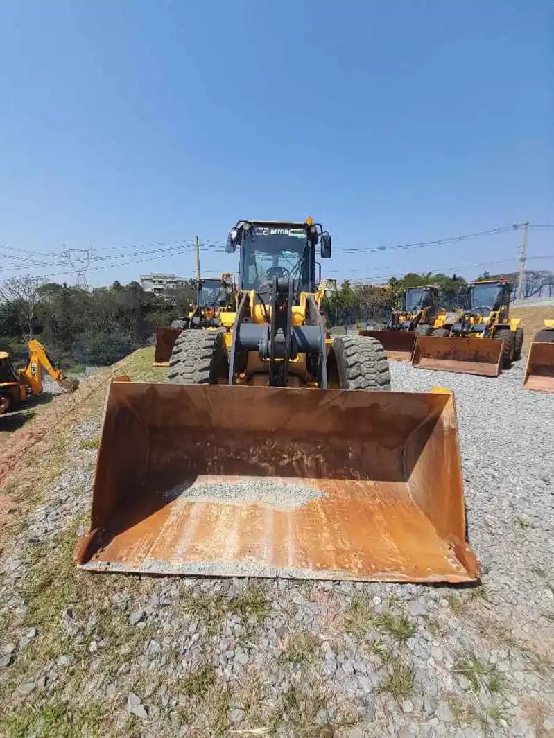 Pá Carregadeira (Carregadeira) 2016 Cotia - SP | Sobratema Shopping